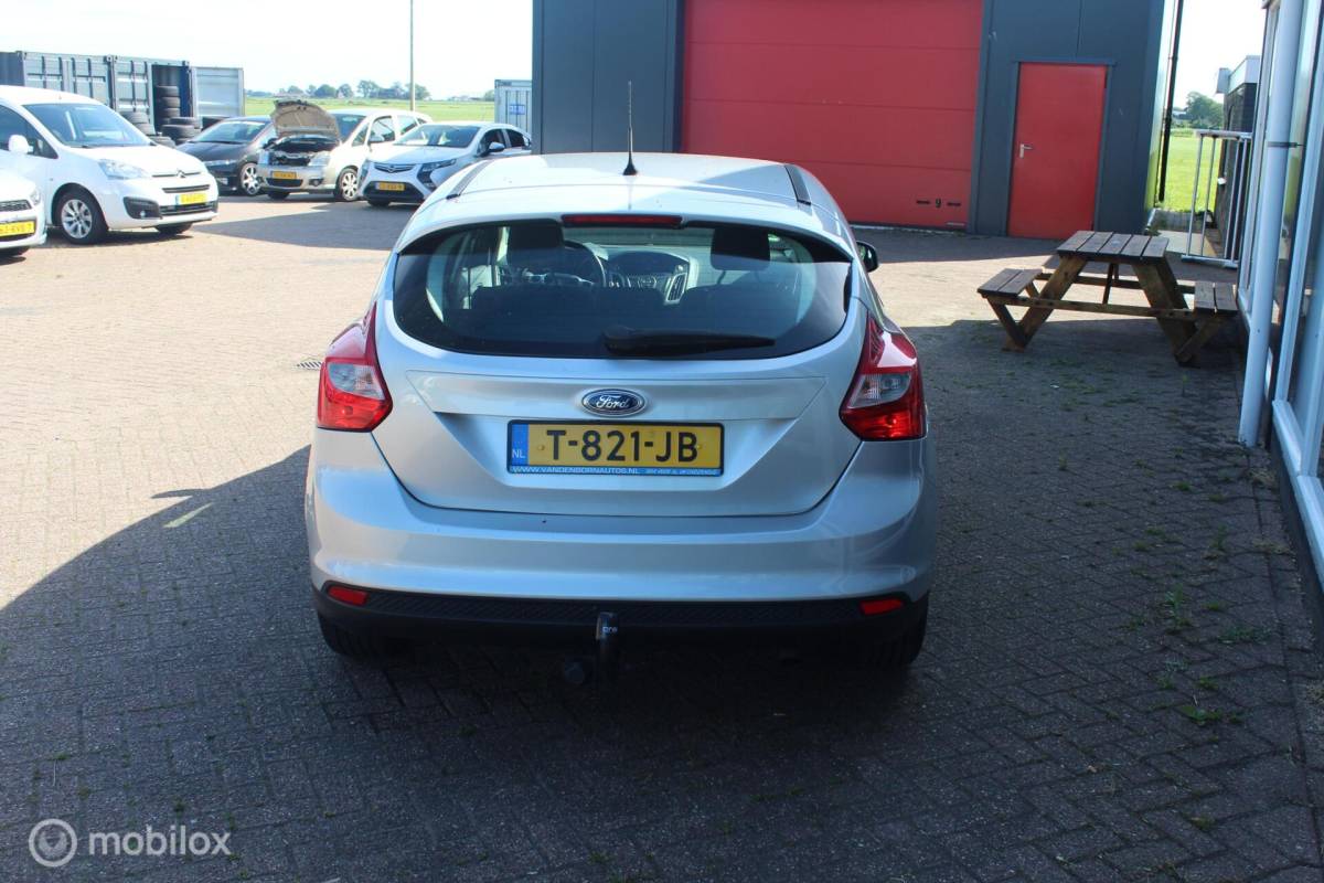 Ford Focus Ford Focus 1.6 TI-VCT Titanium Automaat Clima/Cruise/Trekhaak