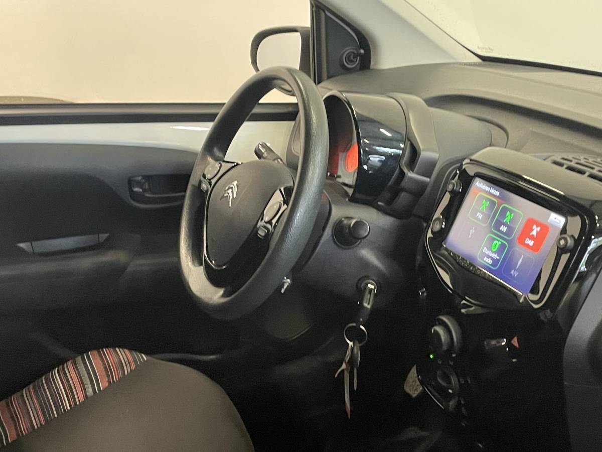 Citroën C1 Citroen C1 1.0 VTi Feel Airco Carplay Navi Achteruitrijcamera Techno Pack