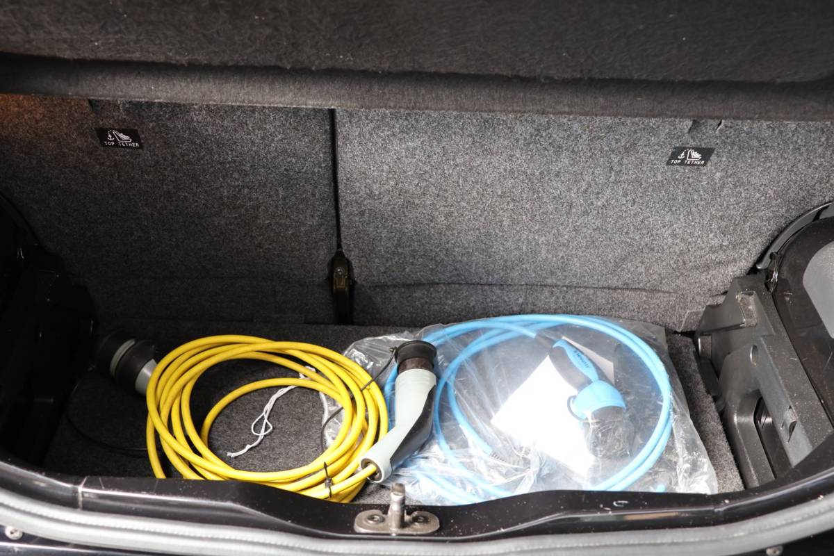 Volkswagen e-up! Volkswagen E-Up! SOH 89% Camera Cruise-controle Stoelverwarming Lane-assist