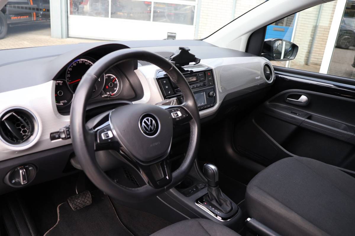 Volkswagen e-up! Volkswagen E-Up! SOH 89% Camera Cruise-controle Stoelverwarming Lane-assist