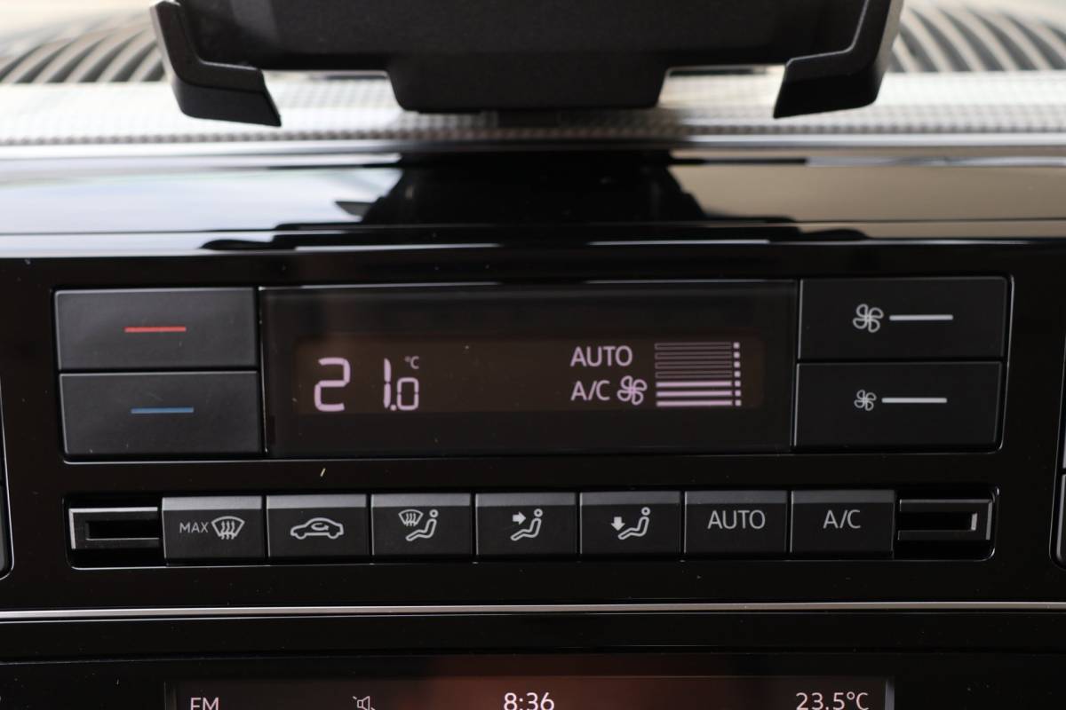 Volkswagen e-up! Volkswagen E-Up! SOH 89% Camera Cruise-controle Stoelverwarming Lane-assist