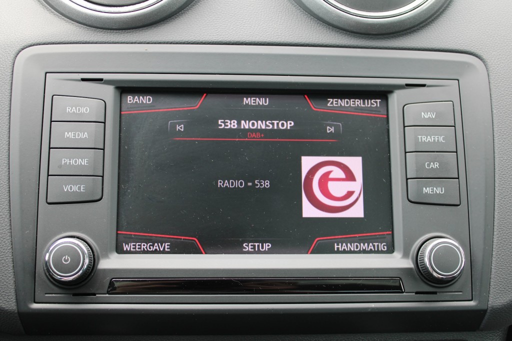 SEAT Ibiza Seat Ibiza 1.0TSi 140pk FR Connect ECC/Navi/Cruise/PDC/DAB/Camera/Stoelverw./Schuifdak 5-drs