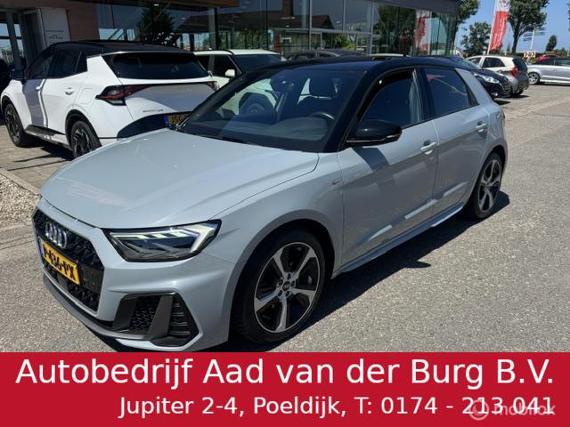 Audi A1 Sportback Audi A1 Sportback 30 TFSI S Line Edition 110pk  , Two Tone Grijs – Zwart ,  S-Line  Sportive uitvoering , Navigatie , Camera achter , Parkeer sensoren voor & achter, S-Line Interieur ,