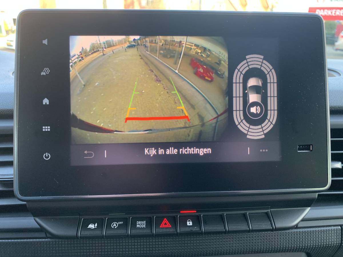 Renault Trafic Renault Trafic 2.0 dCi 150 T29 L2H1 DC camera keyles navi dubbel cabine Automaat