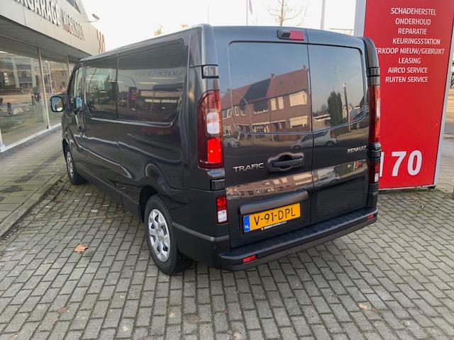Renault Trafic Renault Trafic 2.0 dCi 150 T29 L2H1 DC camera keyles navi dubbel cabine Automaat