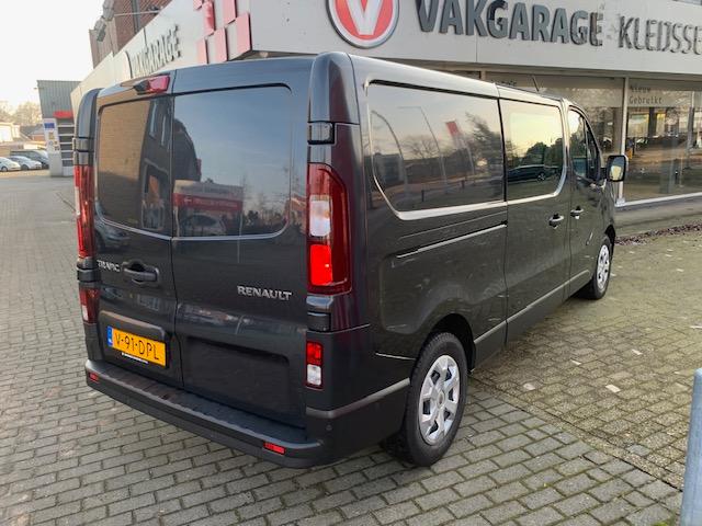 Renault Trafic Renault Trafic 2.0 dCi 150 T29 L2H1 DC camera keyles navi dubbel cabine Automaat