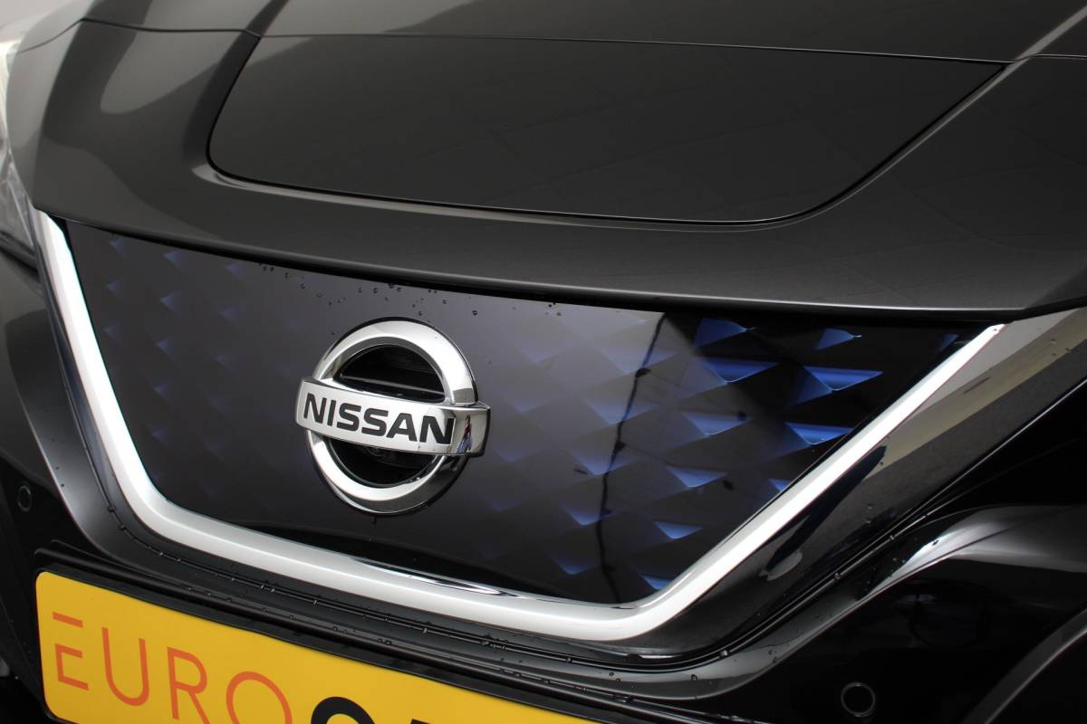Nissan Leaf Nissan LEAF N-Connecta 40 kWh Navigatie Bluetooth Cruise Control Lichtmetalen Velgen