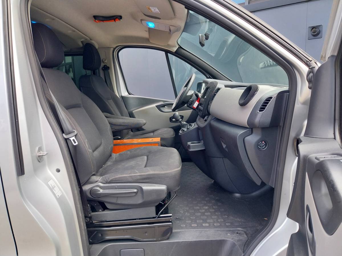 Renault Trafic Renault Trafic 1.6 dCi MARGE DUBBEL CABINE L2H1 NAVI CRUISE AIRCO DUBBELE CABINE