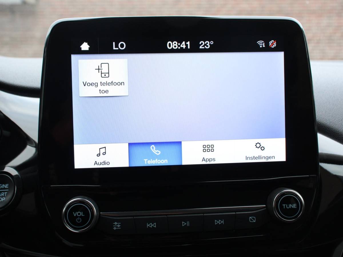 Ford Fiesta Ford Fiesta 1.0 125pk Titanium Navigatie Climate control Led Parkeer sensoren Lichtmetalen velgen Cruise Control Stoelverwarming Bluetooth