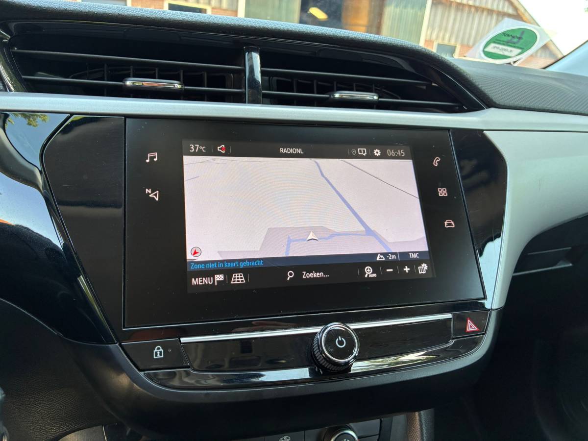 Opel Corsa Opel Corsa 1.2 Edition | Carplay + DAB + Navi + Clima nu €9.975,-!!