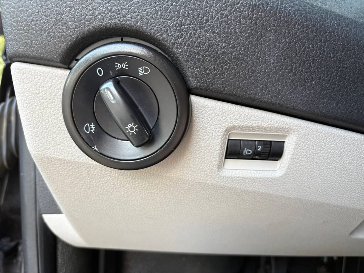 Volkswagen Transporter Volkswagen Transporter 2.0 TDI L2H1 Trendline|EUO6|150PK|airco|cruise|achteruitrijcamera|trekhaak|bluetooth|lichtmetalen velgen