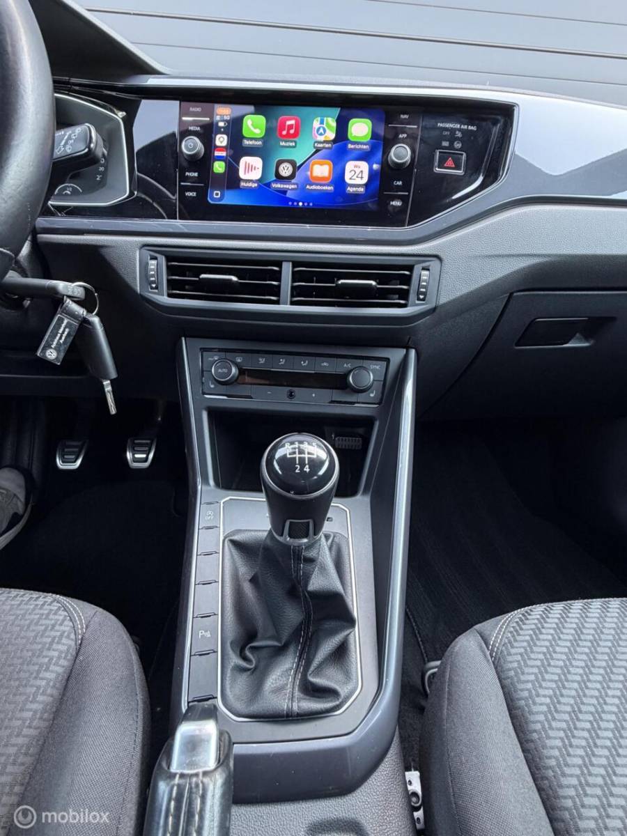 Volkswagen Polo Volkswagen Polo 1.0 TSI R-Line CARPLAY/CLIMA/PDC/STOELVERW/LED