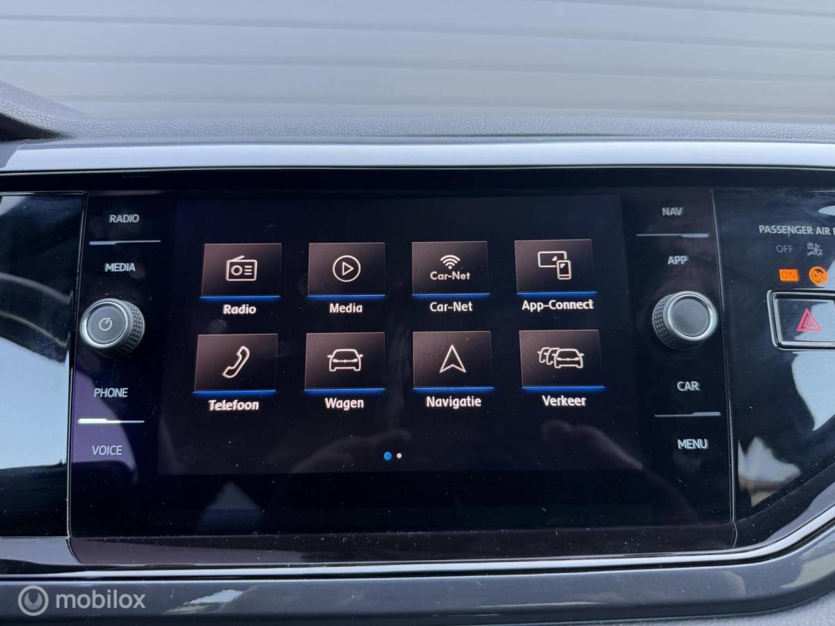 Volkswagen Polo Volkswagen Polo 1.0 TSI R-Line CARPLAY/CLIMA/PDC/STOELVERW/LED