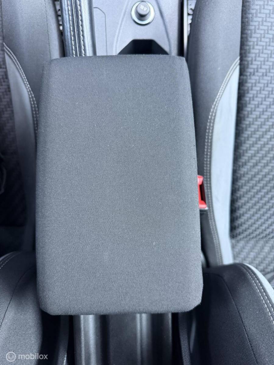 Volkswagen Polo Volkswagen Polo 1.0 TSI R-Line CARPLAY/CLIMA/PDC/STOELVERW/LED