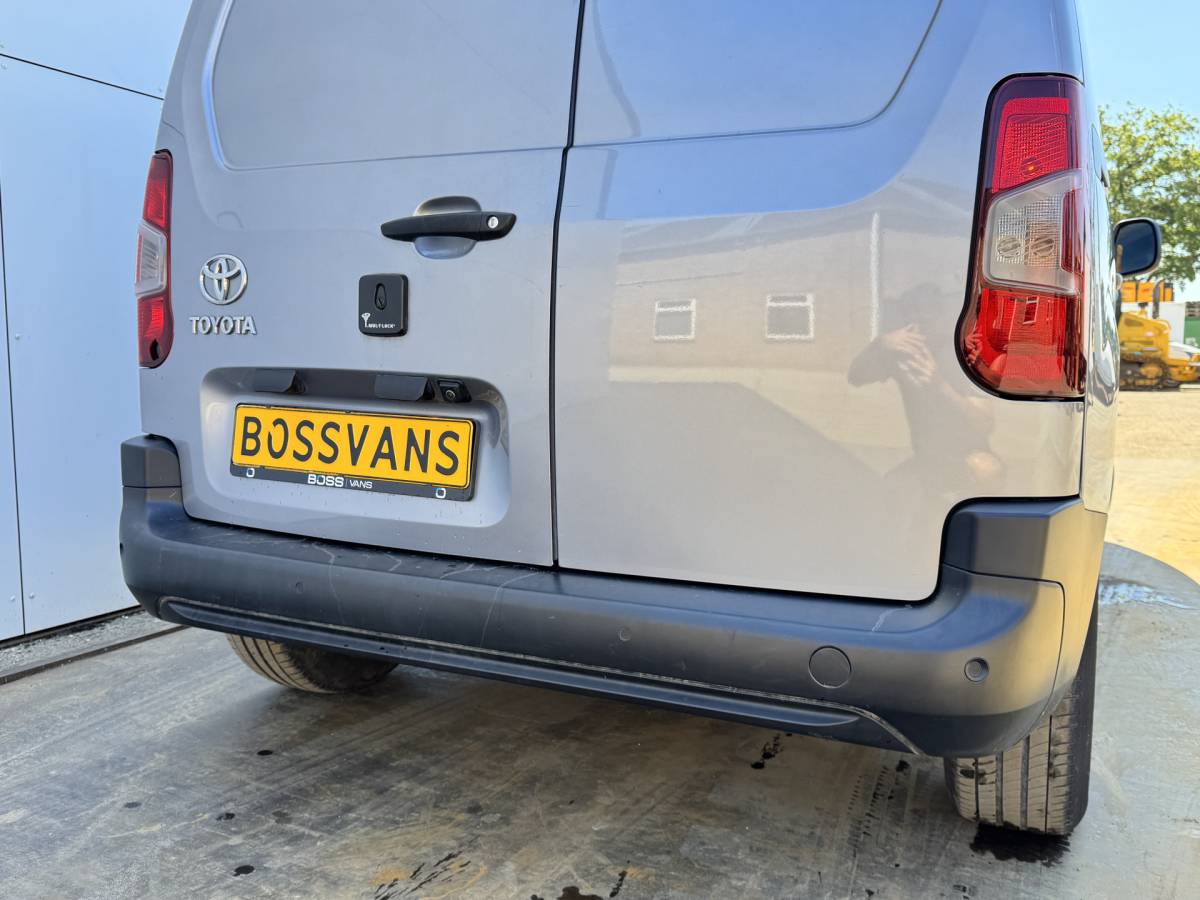Toyota ProAce Toyota ProAce City Electric Comfort 50 kWh L1 Snelladen Climate Control Apple Carplay Cruise Control Parkeersensoren v+a Achteruitrijcamera