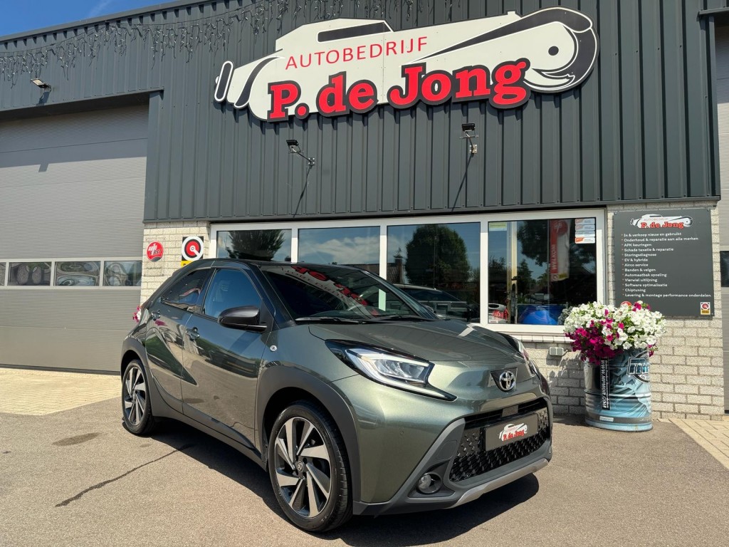 Toyota Aygo Toyota Aygo X 1.0 VVT-I S-CVT ENVY TwoTone Carplay JBL Camera PDC ACC Stoelverw. Prachtig!