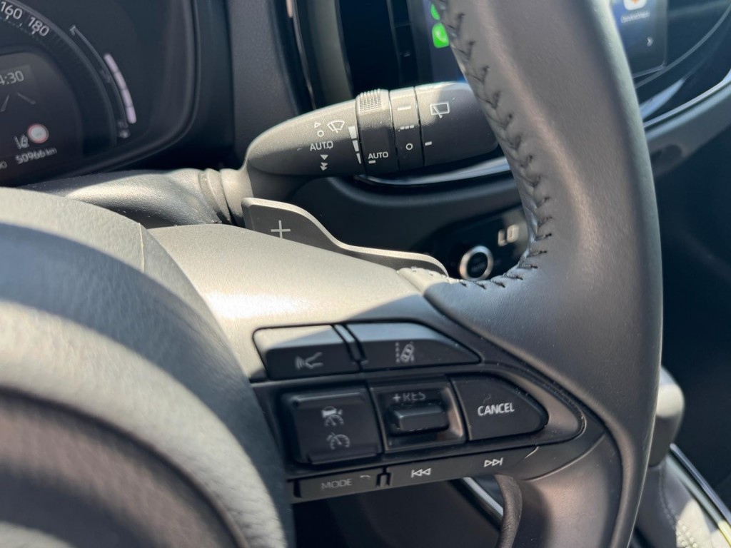 Toyota Aygo Toyota Aygo X 1.0 VVT-I S-CVT ENVY TwoTone Carplay JBL Camera PDC ACC Stoelverw. Prachtig!