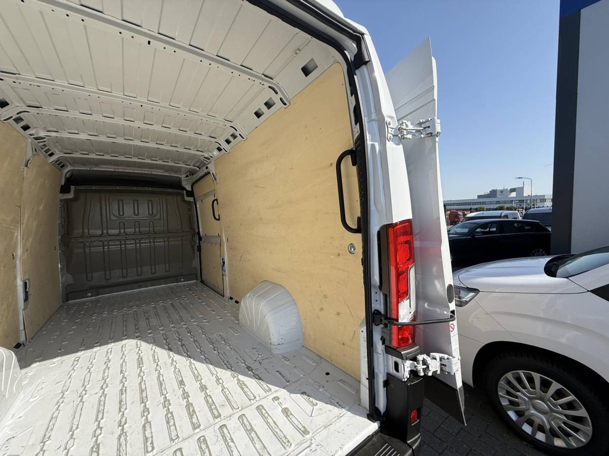Fiat Ducato Fiat Ducato 2.2 MultiJet 180 S&S L4H2 3.5t Heavy BPM VRIJ*