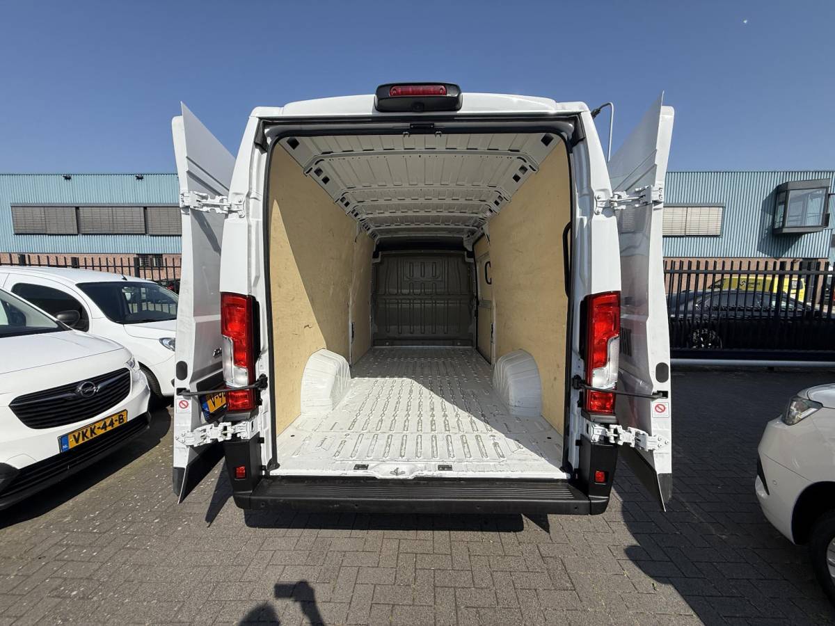 Fiat Ducato Fiat Ducato 2.2 MultiJet 180 S&S L4H2 3.5t Heavy BPM VRIJ*