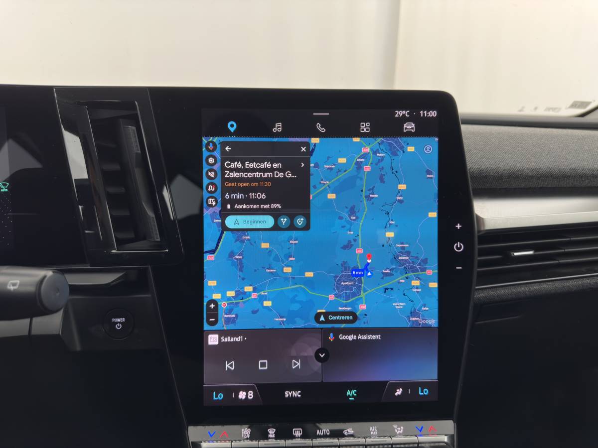 Renault Megane E-Tech Renault Megane E-Tech EV60 Optimum Charge Evolution [3-Fase-22kW] {SoH-91%} (INCL-BTW) Aut. *HEATPUMP | FULL-LED | CAMERA | LANE-ASSIST | KEYLESS | NAVI-FULLMAP | CARPLAY | COMFORTSEATS | DIGI-COCKPIT | ECC | PDC | 18″ALU*