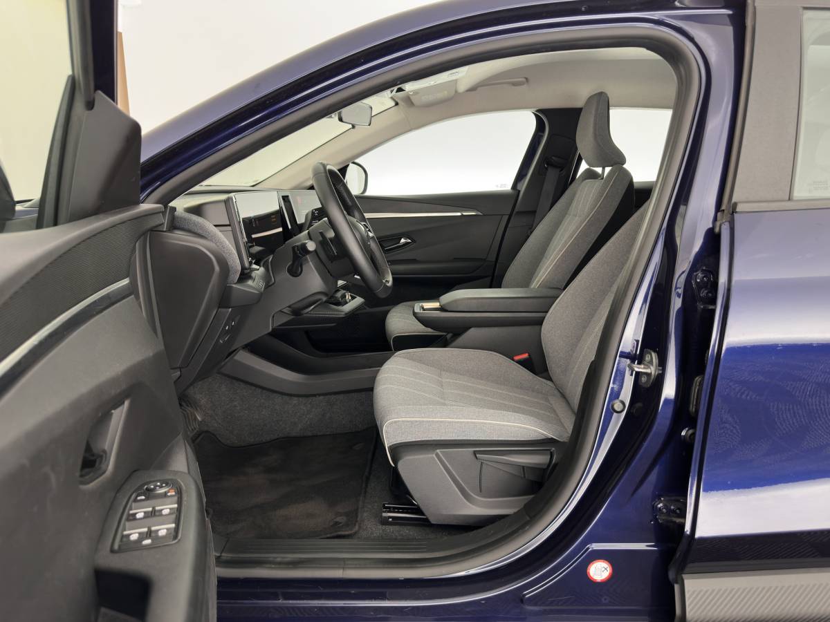 Renault Megane E-Tech Renault Megane E-Tech EV60 Optimum Charge Evolution [3-Fase-22kW] {SoH-91%} (INCL-BTW) Aut. *HEATPUMP | FULL-LED | CAMERA | LANE-ASSIST | KEYLESS | NAVI-FULLMAP | CARPLAY | COMFORTSEATS | DIGI-COCKPIT | ECC | PDC | 18″ALU*