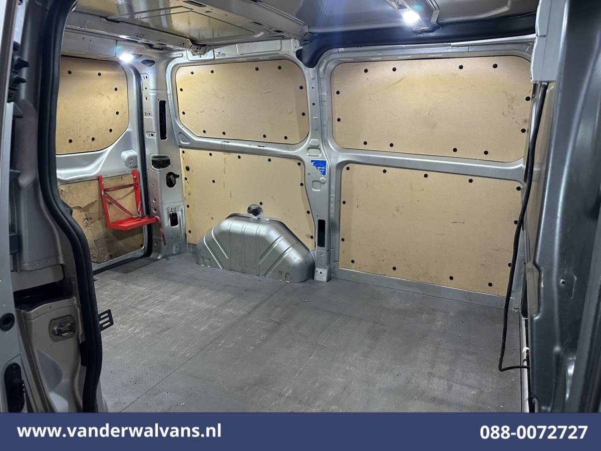 Ford Transit Custom Ford Transit Custom 2.0 TDCI 170pk L1H1 Euro6 Airco | Camera | LED | Apple Carplay | Cruisecontrol | Raptor grill | Leder Android Auto, LM velgen, Verwarmde voorruit, Parkeersensoren, Bijrijdersbank, 2500kg trekvermogen