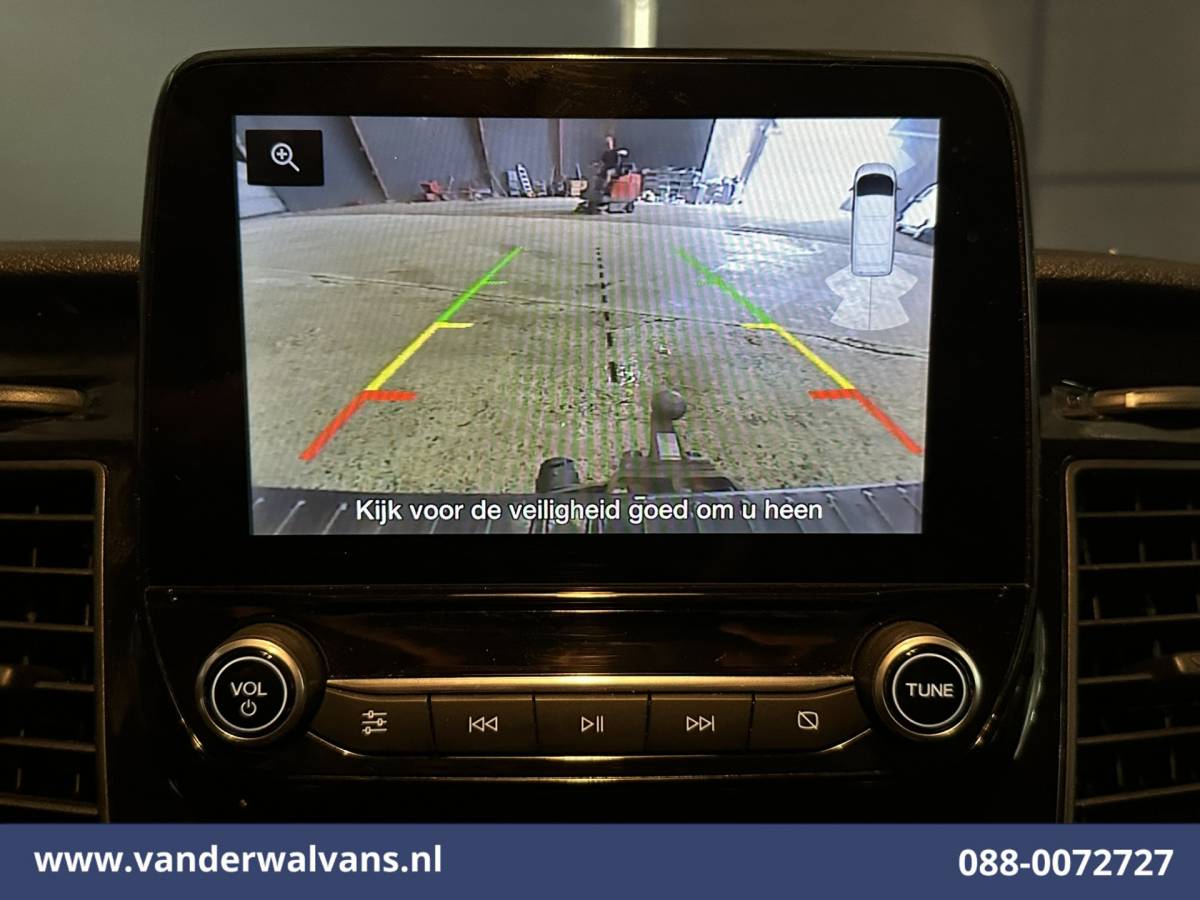 Ford Transit Custom Ford Transit Custom 2.0 TDCI 170pk L1H1 Euro6 Airco | Camera | LED | Apple Carplay | Cruisecontrol | Raptor grill | Leder Android Auto, LM velgen, Verwarmde voorruit, Parkeersensoren, Bijrijdersbank, 2500kg trekvermogen