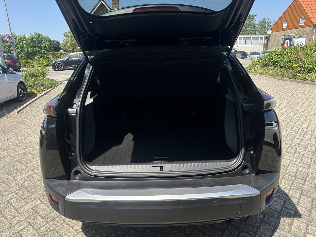 Peugeot 2008 Peugeot 2008 1.2 Allure | Keyless | Nieuwe distributieriem |