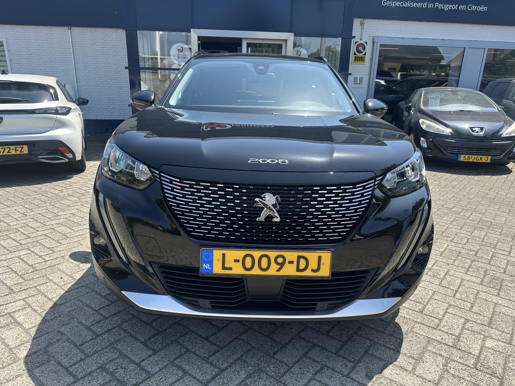 Peugeot 2008 Peugeot 2008 1.2 Allure | Keyless | Nieuwe distributieriem |