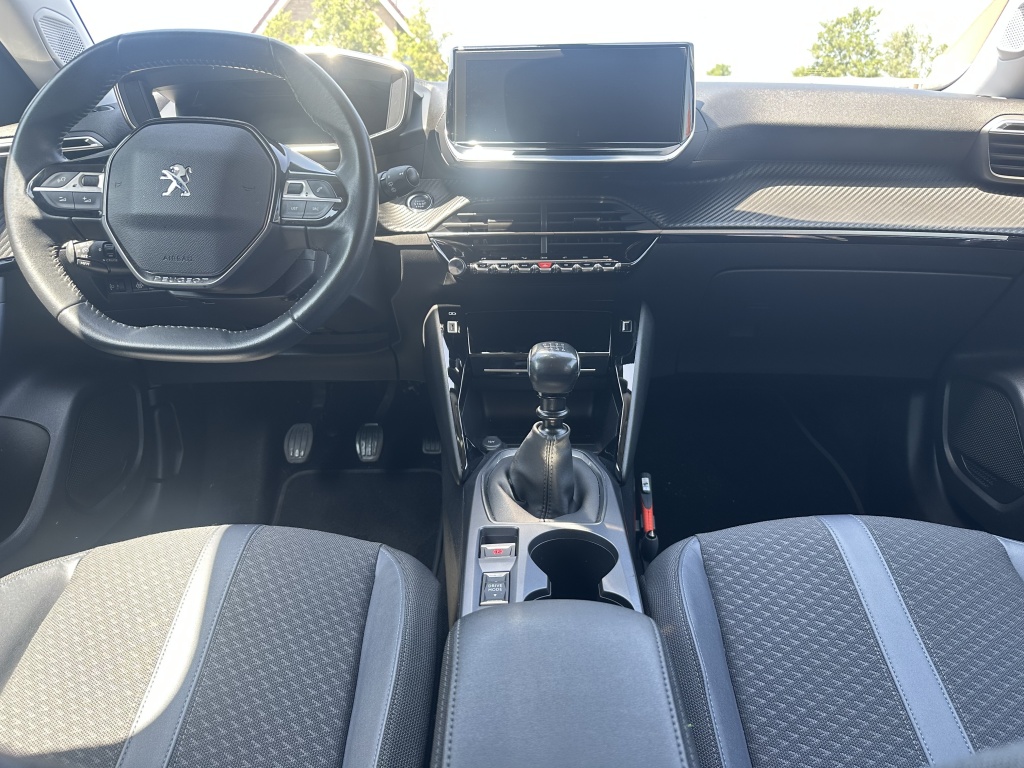Peugeot 2008 Peugeot 2008 1.2 Allure | Keyless | Nieuwe distributieriem |