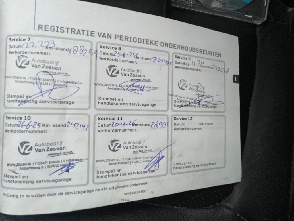 Mitsubishi Outlander Mitsubishi Outlander 2.0 PHEV L ED. XLINE 4 WD Trekhaak Schuif/kanteldak Leder Navi