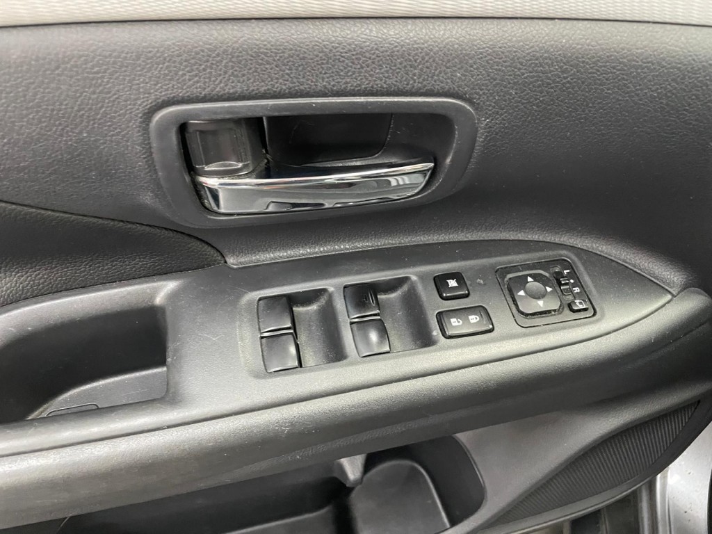 Mitsubishi Outlander Mitsubishi Outlander 2.0 PHEV L ED. XLINE 4 WD Trekhaak Schuif/kanteldak Leder Navi