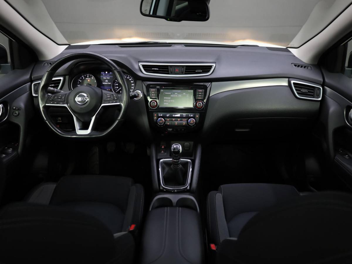Nissan QASHQAI Nissan Qashqai 1.3 DIG-T N-Connecta