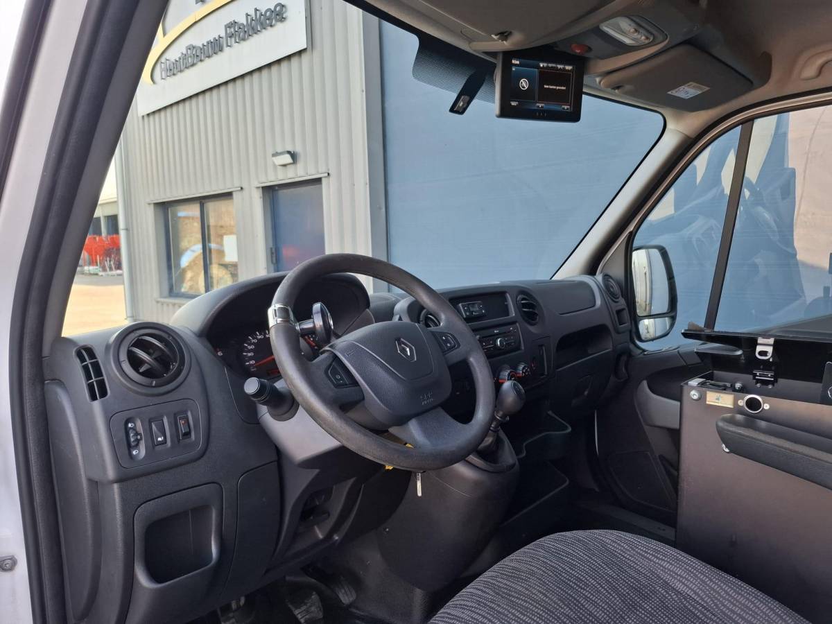 Renault Master Renault Master T35 2.3 dCi L2H2 AIRCO / CRUISE CONTROLE / IMPERIAL / TREKHAAK / EURO 6