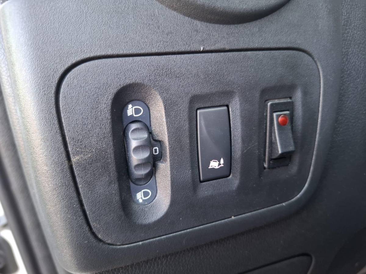 Renault Master Renault Master T35 2.3 dCi L2H2 AIRCO / CRUISE CONTROLE / IMPERIAL / TREKHAAK / EURO 6
