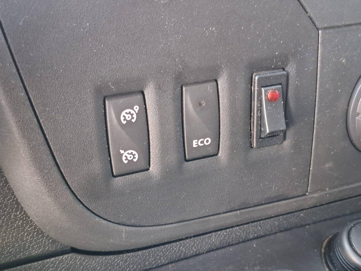 Renault Master Renault Master T35 2.3 dCi L2H2 AIRCO / CRUISE CONTROLE / IMPERIAL / TREKHAAK / EURO 6