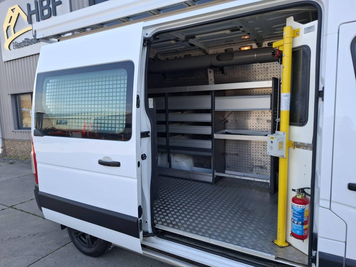 Renault Master Renault Master T35 2.3 dCi L2H2 AIRCO / CRUISE CONTROLE / IMPERIAL / TREKHAAK / EURO 6