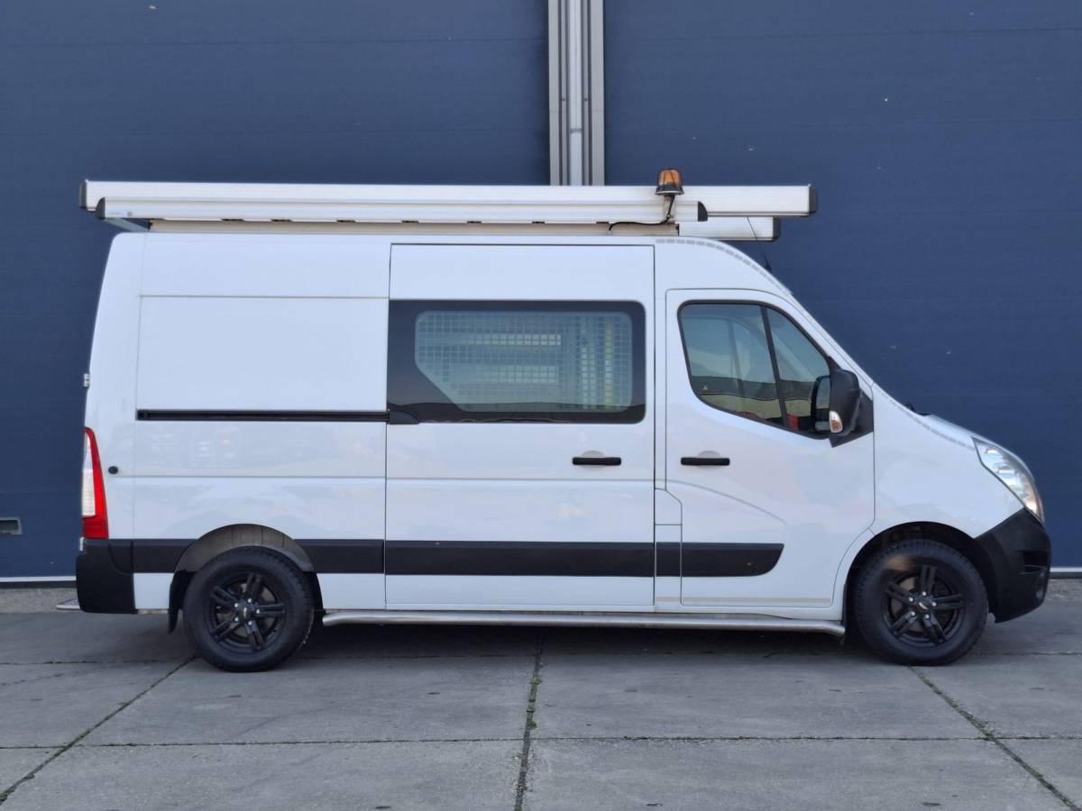 Renault Master Renault Master T35 2.3 dCi L2H2 AIRCO / CRUISE CONTROLE / IMPERIAL / TREKHAAK / EURO 6