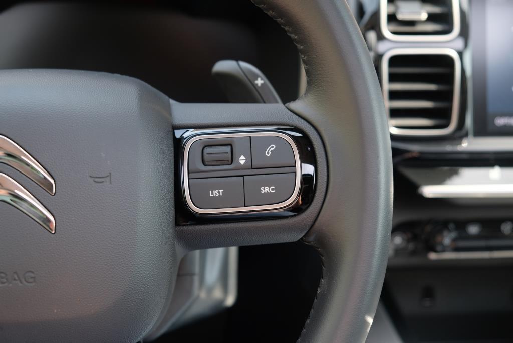 Citroën C5 Aircross Citroen C5 Aircross 1.6 Plug-in Hybrid 225pk EAT8 Shine | Navi | Climate | Adaptive Cruise | Panoramadak | Keyless | Blind Spot | Trekhaak
