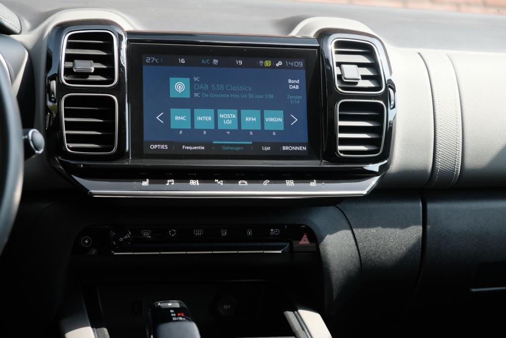 Citroën C5 Aircross Citroen C5 Aircross 1.6 Plug-in Hybrid 225pk EAT8 Shine | Navi | Climate | Adaptive Cruise | Panoramadak | Keyless | Blind Spot | Trekhaak