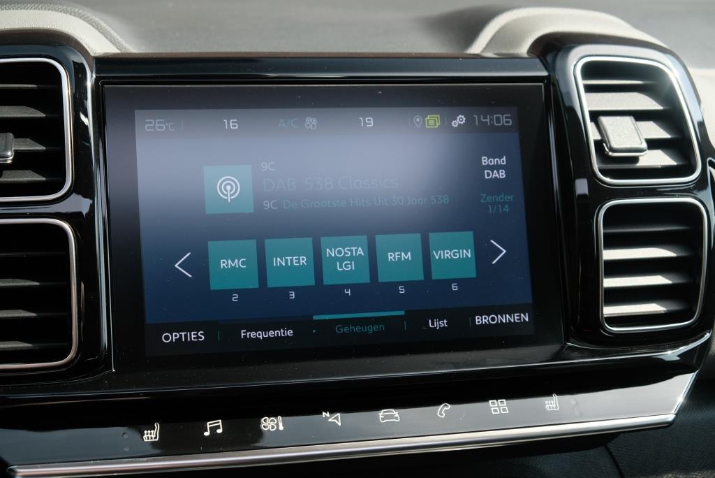 Citroën C5 Aircross Citroen C5 Aircross 1.6 Plug-in Hybrid 225pk EAT8 Shine | Navi | Climate | Adaptive Cruise | Panoramadak | Keyless | Blind Spot | Trekhaak