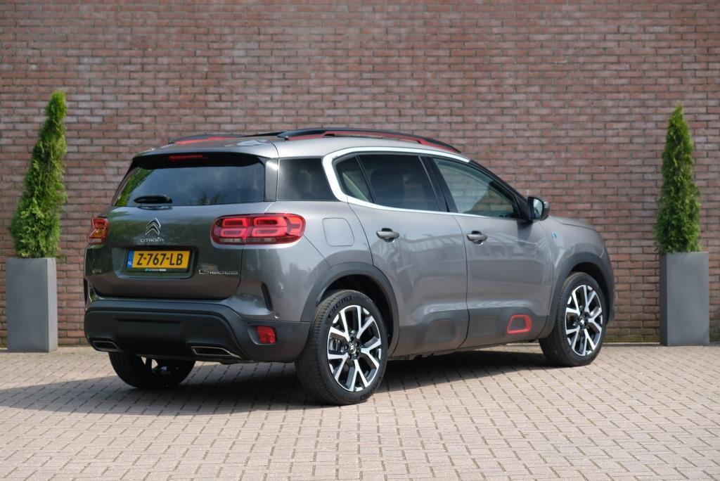 Citroën C5 Aircross Citroen C5 Aircross 1.6 Plug-in Hybrid 225pk EAT8 Shine | Navi | Climate | Adaptive Cruise | Panoramadak | Keyless | Blind Spot | Trekhaak