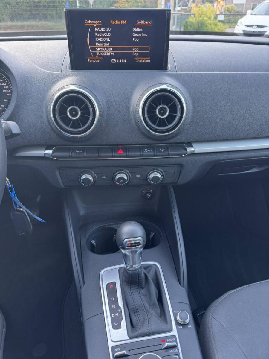 Audi A3 Audi A3 Sportback 1.4 TFSI Attraction Pro Line AUTOMAAT BOEKJES