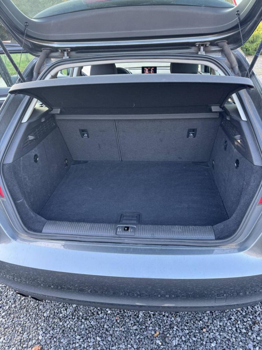 Audi A3 Audi A3 Sportback 1.4 TFSI Attraction Pro Line AUTOMAAT BOEKJES