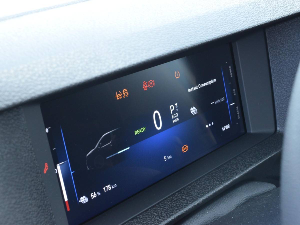 Opel Vivaro-e Opel Vivaro Electric L3 75 kWh | tot 8 jaar garantie | laadruimtebetimmering | Dodehoek detectie | navi incl. Apple Carplay | camera | parkeersensoren voor & achter | Comfort scheidingswand | rijklaarprijs |