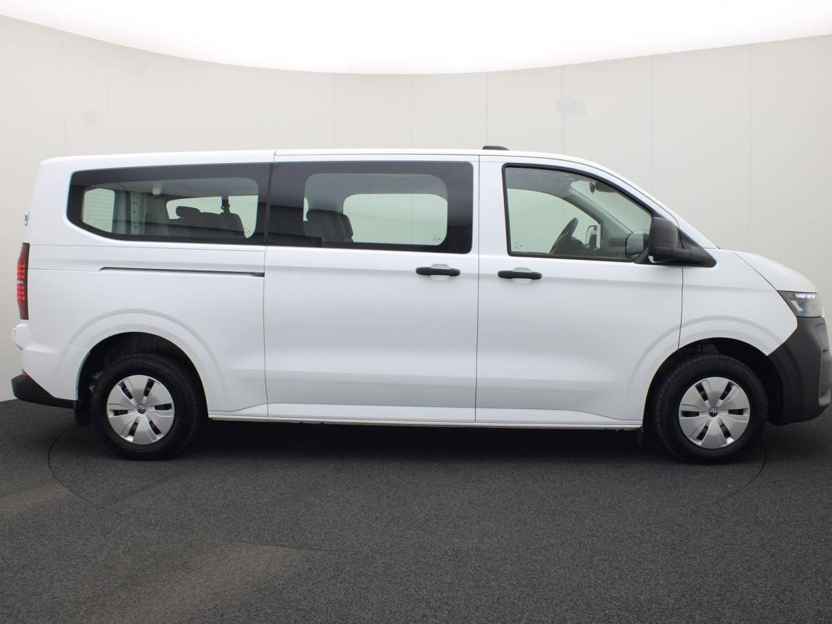 Volkswagen e-Transporter Volkswagen Bedrijfswagens e-Transporter Kombi Life 64kWh 218pk L2 9 Persoons 716162