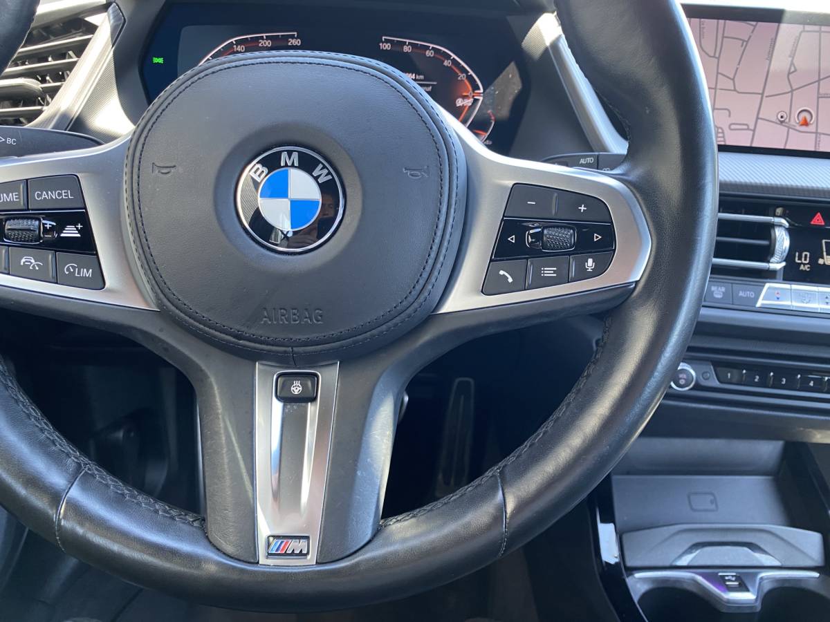 BMW 1 Serie BMW 1-serie 118i M-Sport 136 pk AUT. | 1e eigenaar | dealer onderh. | navigatie | leder sportstoelen | stoel-stuurverwarming