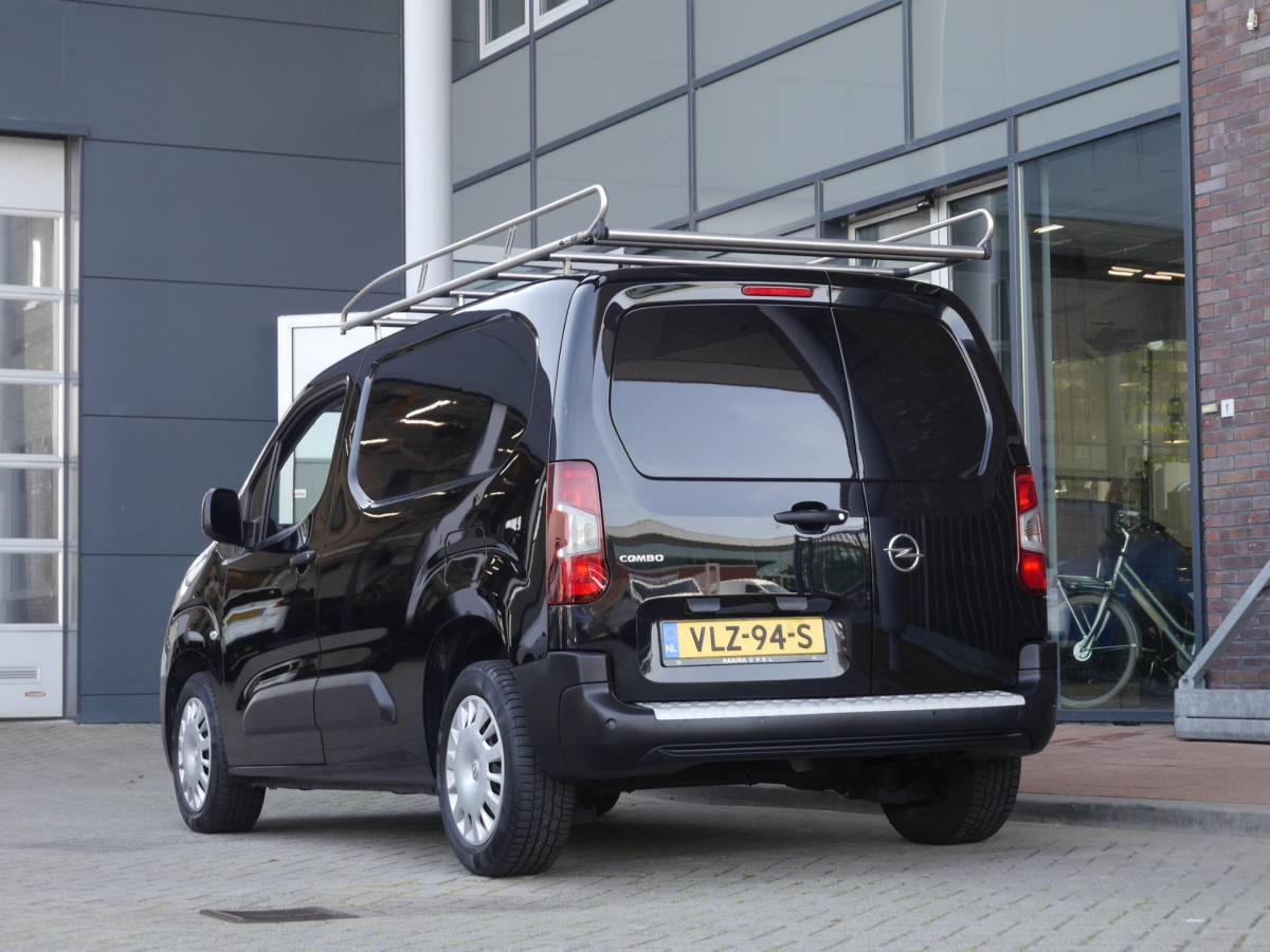 Opel Combo Opel Combo 1.5D L1H1 Edition | Imperiaal | Navigatie | Airco | Cruise control | 2 Zits | Betimmering