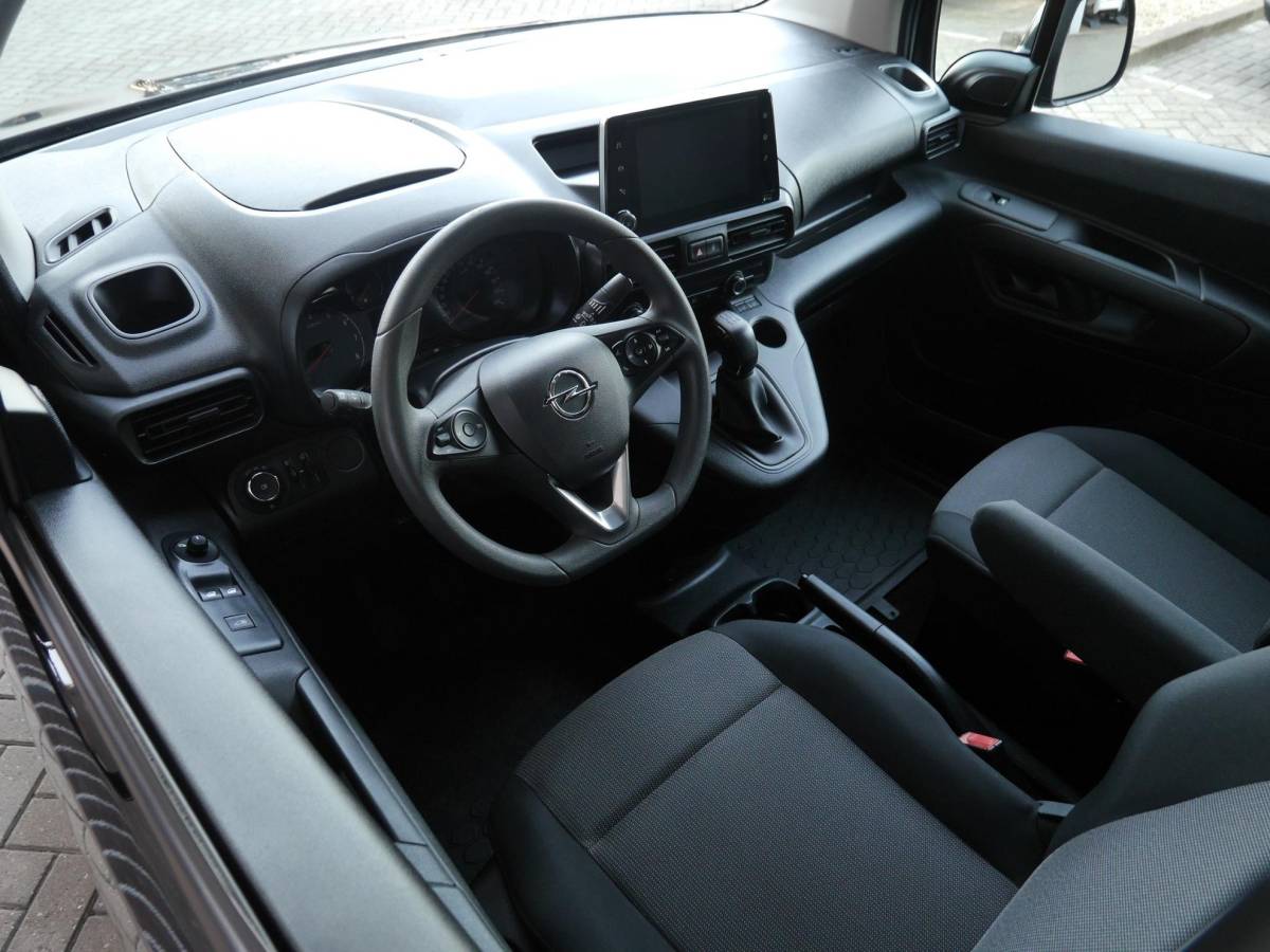 Opel Combo Opel Combo 1.5D L1H1 Edition | Imperiaal | Navigatie | Airco | Cruise control | 2 Zits | Betimmering