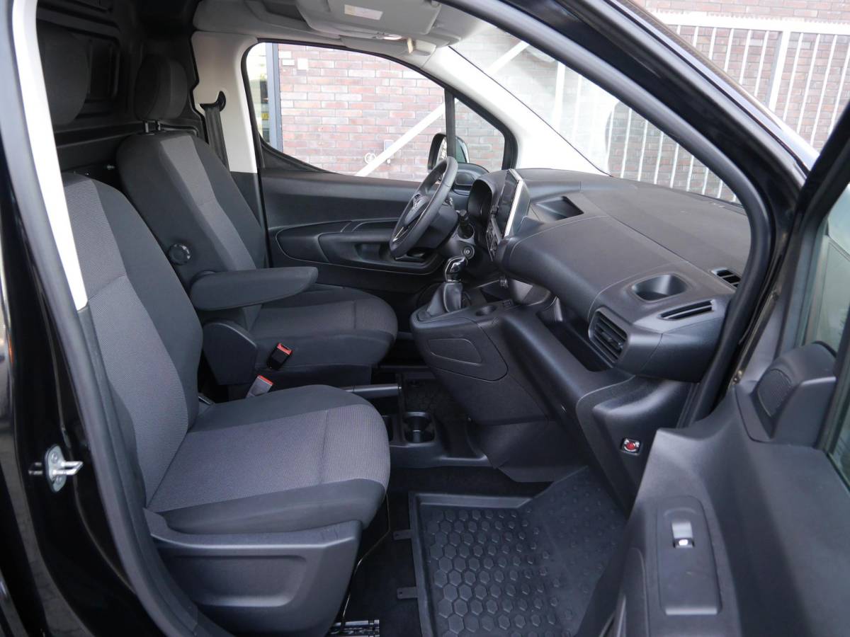 Opel Combo Opel Combo 1.5D L1H1 Edition | Imperiaal | Navigatie | Airco | Cruise control | 2 Zits | Betimmering